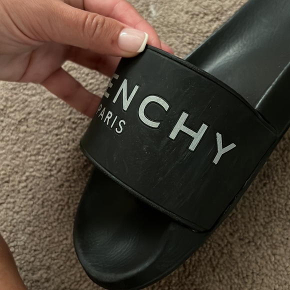 Givenchy slides - Picture 3 of 7